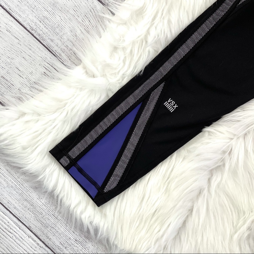 Victoria’s Secret Sport Knockout Capri Leggings Size XS - Picture 11 of 16